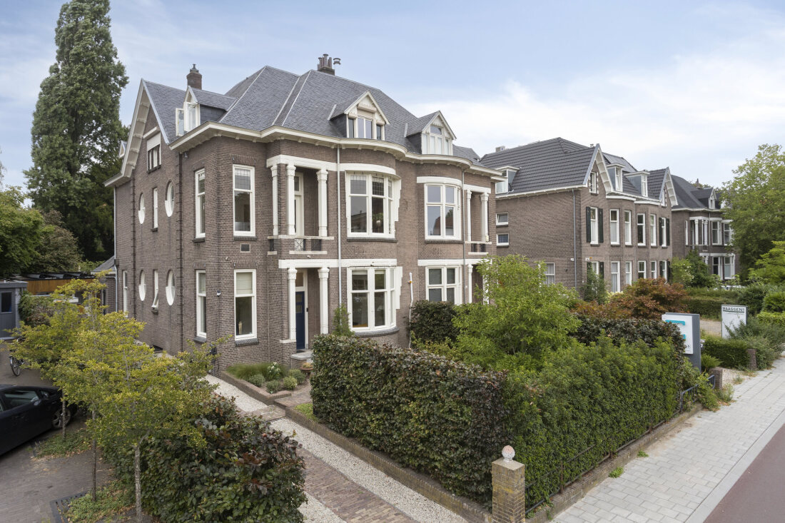 ARNHEM