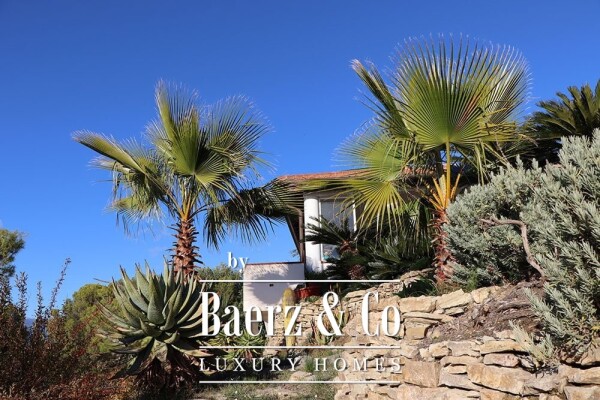 photo 3 Villa for sale 244 m²