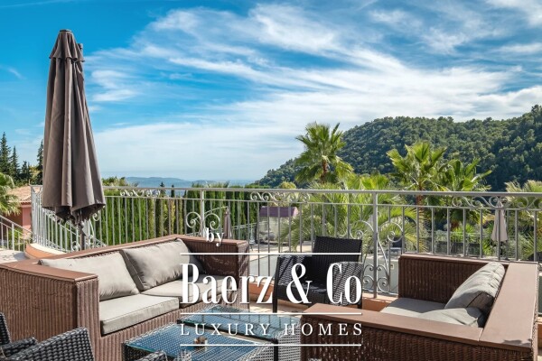 photo 1 Beautiful Property with Panoramic Sea view