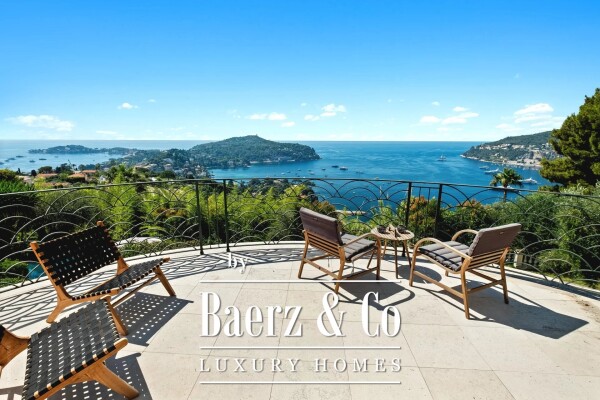 photo 1 Beautiful villa with panoramic sea view over the bay of Saint Jean Cap Ferrat