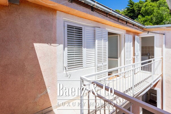 photo 18 Drvenik, exceptional property – multi-apartment house in the first row to the sea