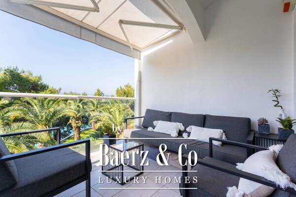 photo 1 Podstrana, a unique villa in the most desirable location in Split