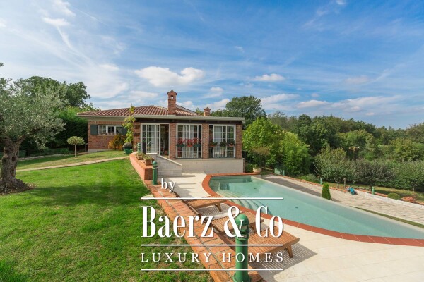 photo 9 Žminj surroundings, unique villa with exclusive architecture, spacious garden and quiet location