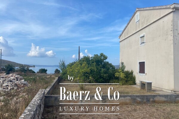 photo 17 Zadar, Ugljan/Muline, family house 256 m² by the sea on a plot of 1,600 m²