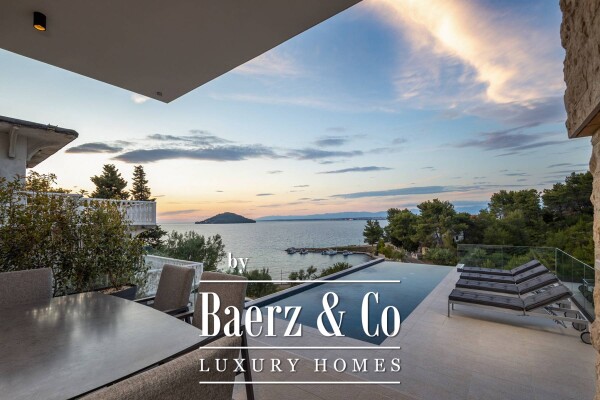 photo 9 Zadar archipelago on island, modern luxury villa with pool, right next to the sea