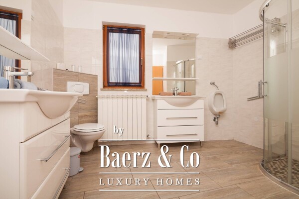 photo 53 Istria, Banjole - spacious residential and commercial holiday house, 750m2, plot 1370m2