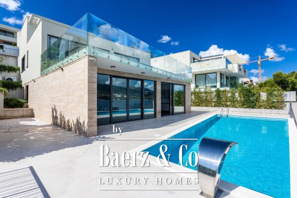 photo 1 Okrug Donji, a beautiful luxury villa in the first row to the sea