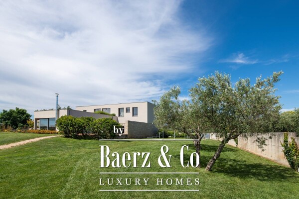 photo 80 Croatia, Istria, Umag: Stunning Villa with pool surrounded by olive groves