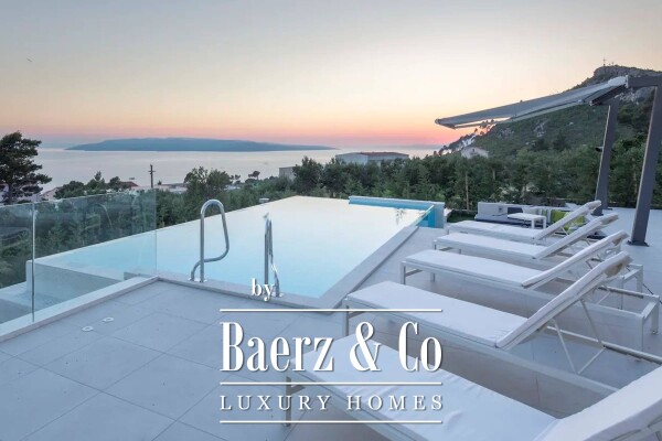 photo 6 Makarska - a unique modern villa with a panoramic view