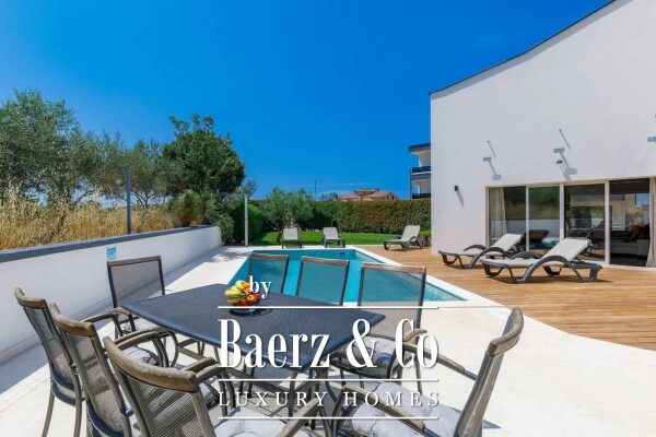 photo 4 Medulin, Pomer, modern detached house 400 m² with swimming pool near the sea