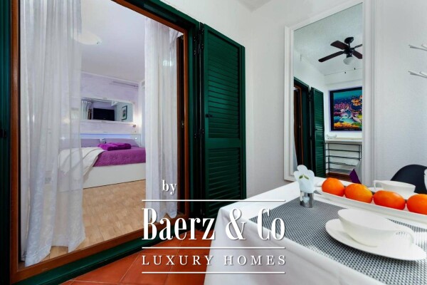 photo 3 Istra,Rovinj, house 360 ​​m2 with three apartments and a separate house, exceptional location