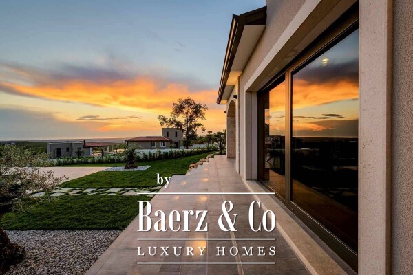 photo 37 Vižinada, a rustic villa with a pool and a panoramic view of the sea