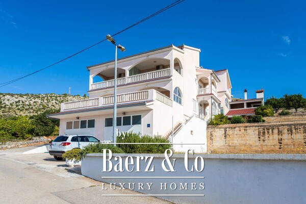 photo 7 Surroundings of Trogir, apartment house with building plot