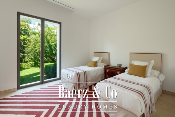 photo 13 Villa - Estepona West - Casares - Ref: 8334