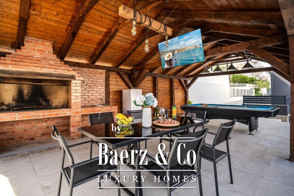 photo 4 Čiovo, Okrug, villa with six apartment units and swimming pool