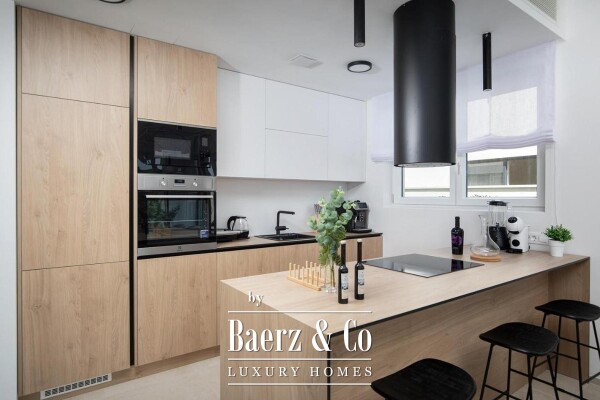 photo 19 Medulin, a beautiful villa of 350 m2, only 6 m from the sea with an fascinating view