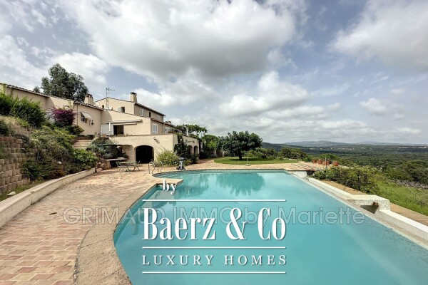 photo 3 beautiful quiet property with sea view, one of a kind