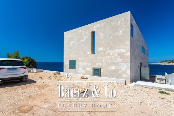 photo 7 Rogoznica, Ražanj, luxury villa under construction in a unique location, first row to the sea