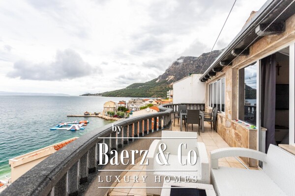 photo 16 Drašnice, a beautiful apartment house, second row from the sea