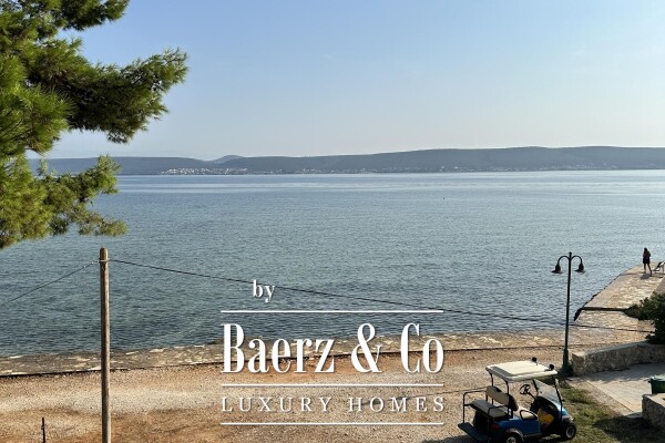 photo 18 Pašman, Neviđane, modern house in a new building with four separate apartments, first row by the...