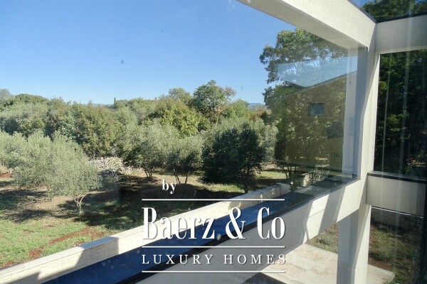 photo 9 Krk, Malinska, NEW BUILD with two separate apartments of 130 m² each, with a 300 m² garden.