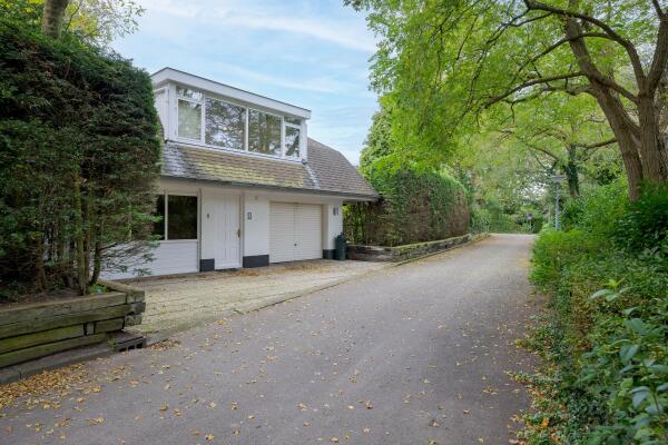 photo 69 President Kennedylaan 185