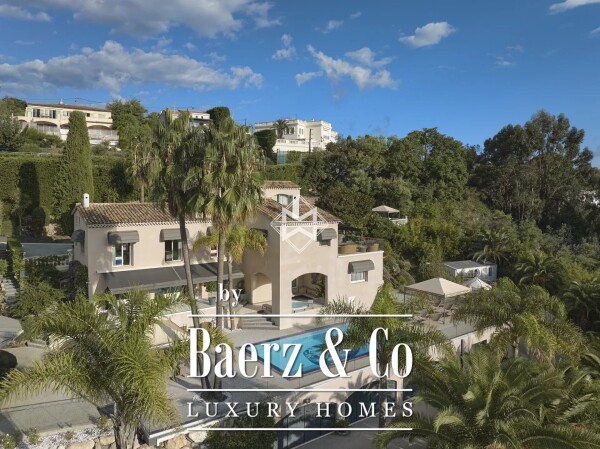 photo 2 Private estate located on the hills of Cannes, in the exclusive Super Cannes neighborhood
