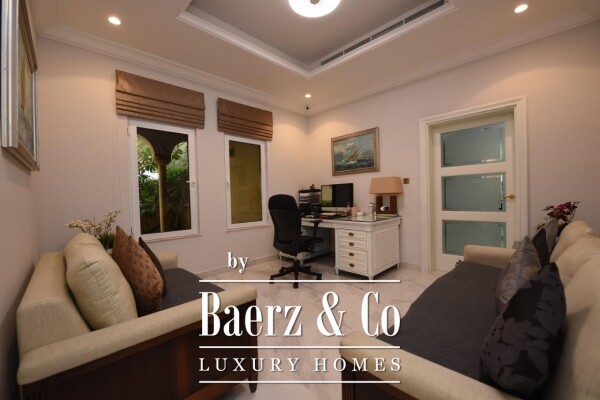 photo 15 Exclusive Canal Cove Villa for Sale in Palm Jumeirah