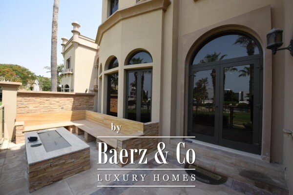 photo 1 Exclusive Canal Cove Villa for Sale in Palm Jumeirah