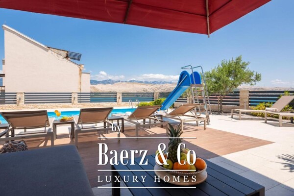 photo 17 Pag beautiful villa with sea view 350m2 200 meters from the sea