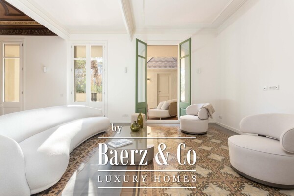 photo 1 Prestigious Apartment   Eixample Dreta, Barcelona    2,100,000