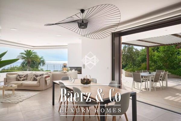 photo 8 Modern waterfront property