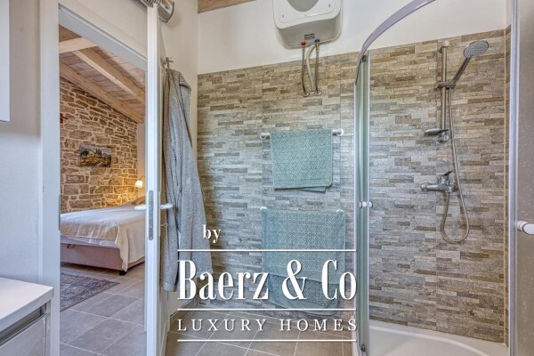 photo 16 Istria, Selina – Authentic Renovated 260m² Stone Villa with a Pool