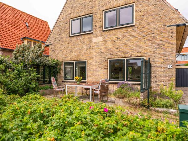 photo 36 Kerkstraat 15