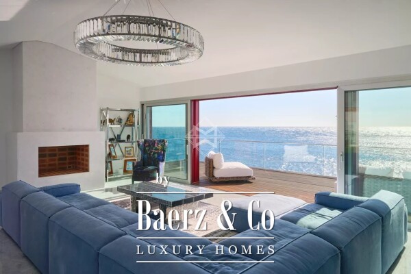 photo 8 Contemporary waterfront villa