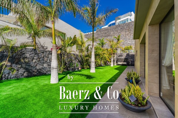 photo 26 Elegant Independent Villa with Panoramic Sea Views in Caldera del Rey