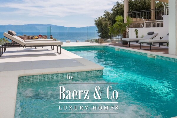 photo 5 Podaca, luxury villa in an ideal location