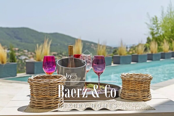 photo 14 Contemporary Villa Between Sea. Golf & Hills