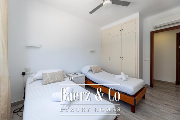 photo 23 Exclusive Villa with Vacation License in Arenal area, Palma