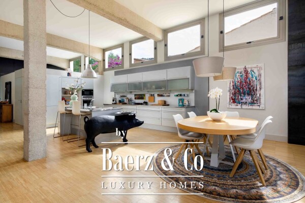 photo 9 Unique Loft Style House with Character in Génova