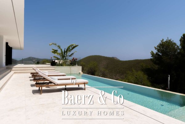 photo 31 Beautiful luxury home in Roca Llisa, Roca Llisa