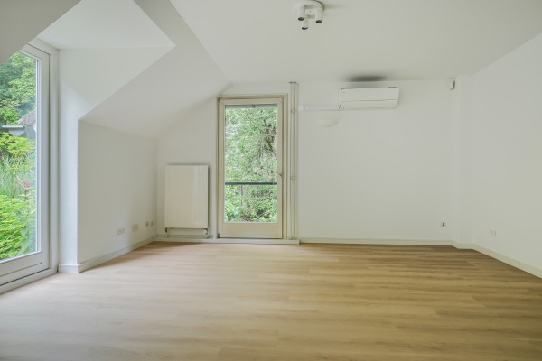 photo 23 Oude Bredasebaan 17