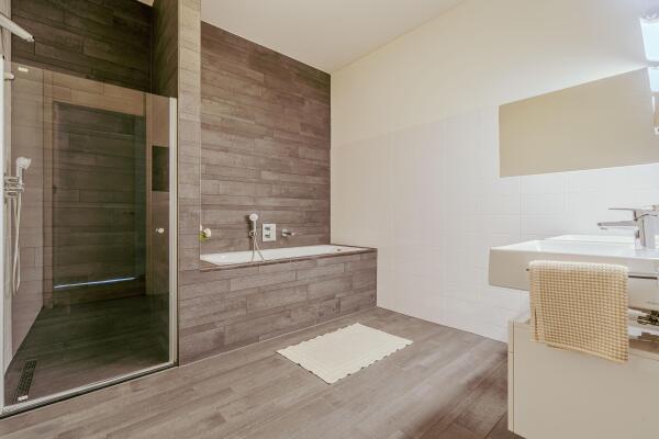 photo 26 Gustav Mahlerlaan 212