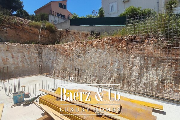 photo 6 Brač, Sutivan – villa with two residential units - 3rd row from the sea