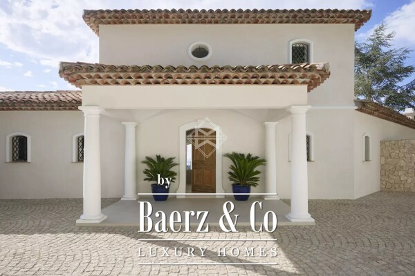 photo 4 Majestic villa with panoramic sea view