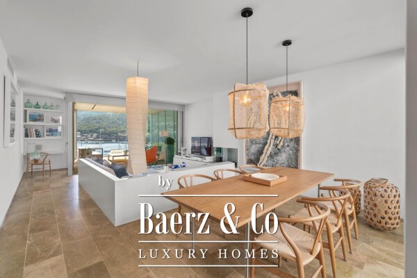 photo 2 Modern Penthouse with Private Pool by the Sea