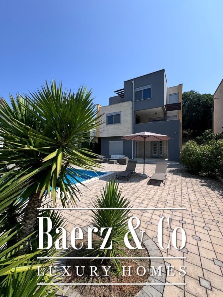 photo 4 ViIla in Bar Municipality with a Parking and a Pool