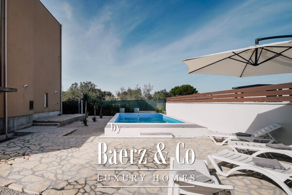 photo 13 Island of Ugljan, Sutomišćica, house with swimming pool and sea view