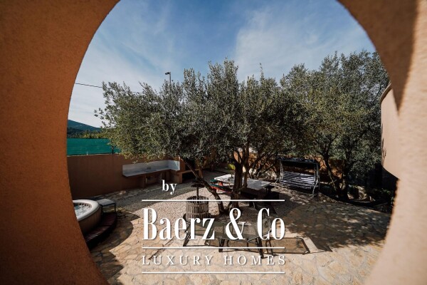 photo 18 Island of Ugljan, Sutomišćica, house with swimming pool and sea view