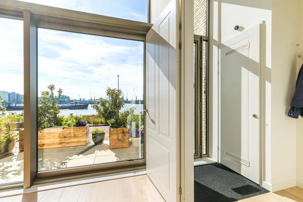 photo 16 Lloydkade 527